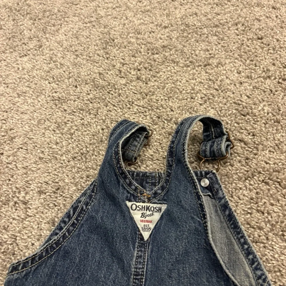 OshKosh B'gosh 6 months  6M Vestbak Baby Unisex Blue Denim Jean Bib Overall